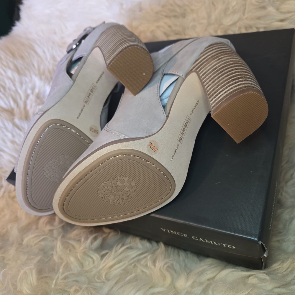 Vince Camuto Whiskey Sandals - Picture 3 of 7